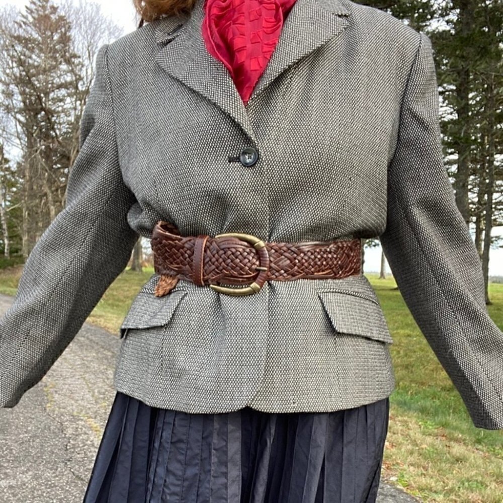 Harve Bernard wool tweed jacket, fully lined